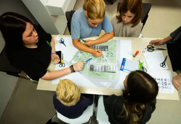 Workshop for school kids in September 2023. Photo: Benjamin Hesselholdt